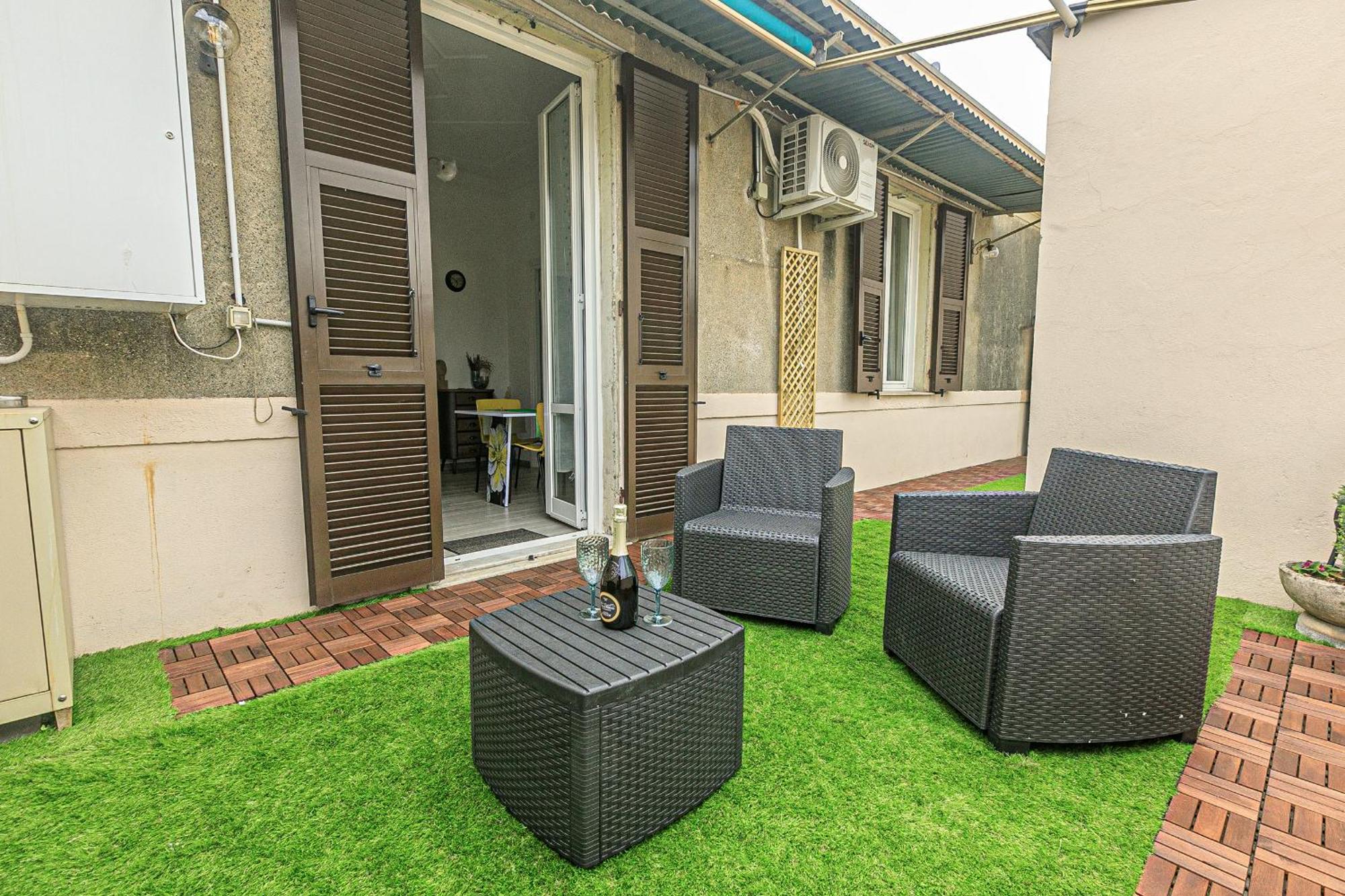 Plein Ciel - Attico Vicino Al Centro - Parcheggio Privato Apartment Genoa Exterior photo